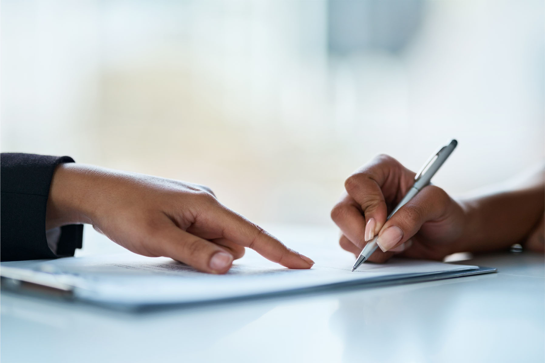 Inside the Property: What Students Should Check Before Signing a Lease